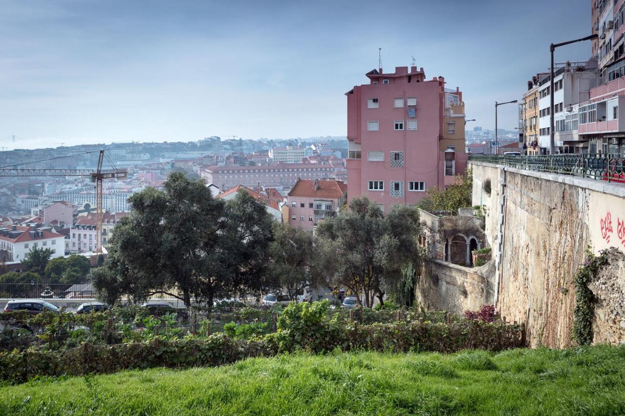 Lovelystay - Sunny Flat W/ Balcony Overseeing Graca And River Lizbona Zewnętrze zdjęcie